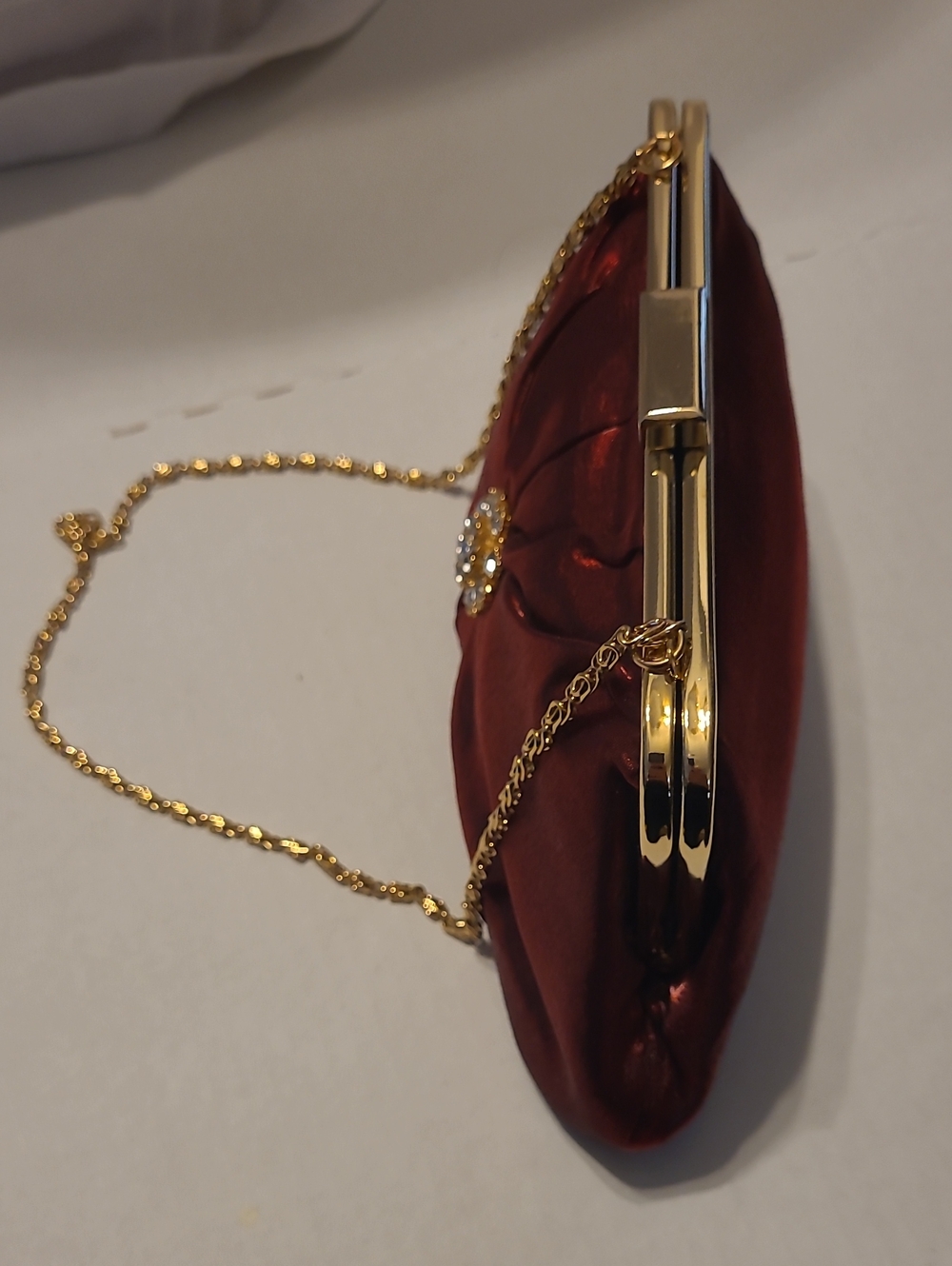 Elegant Burgundy Evening Clutch with Gold Chain - Picture 5 of 13